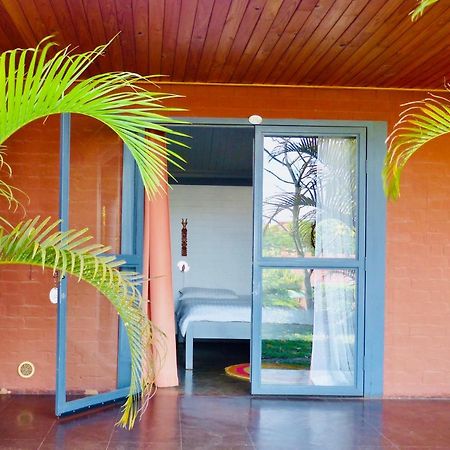 Le Chat'O Park Hotel Ivato Airport Navette Gratuite H24 Antananarivo Exterior foto